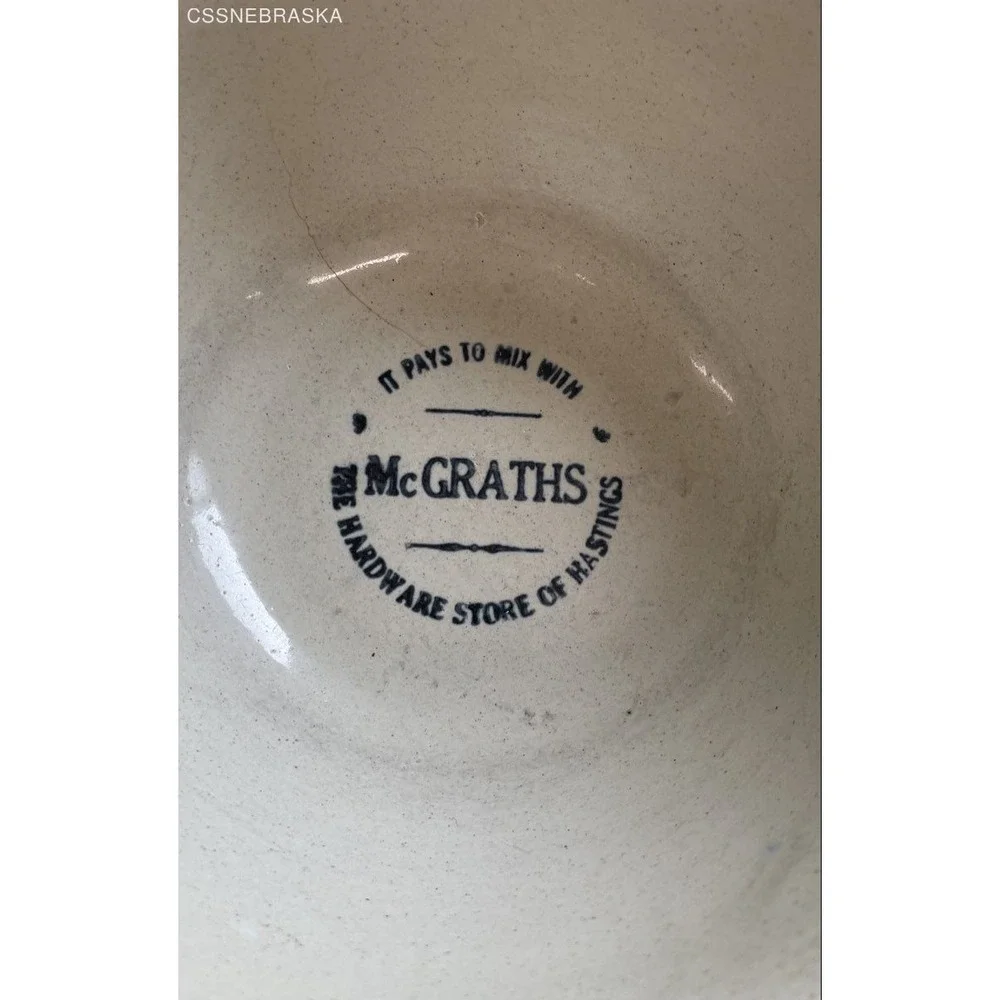 Vintage Stoneware Mixing Bowl Splatterware McGrath's Hardware Hastings 9 Inch